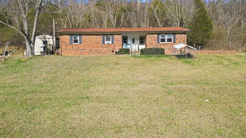 275 Lakeside Dr, Carthage, TN 37030