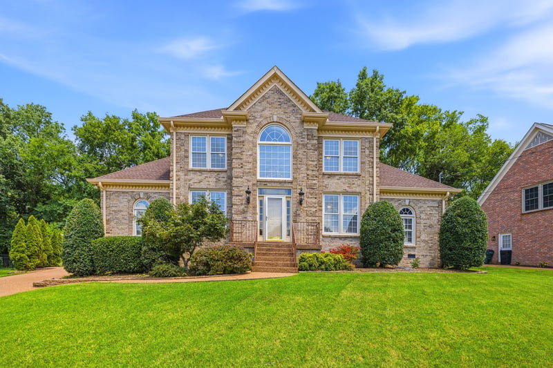 108 Inverness Ct, Hendersonville, TN 37075
