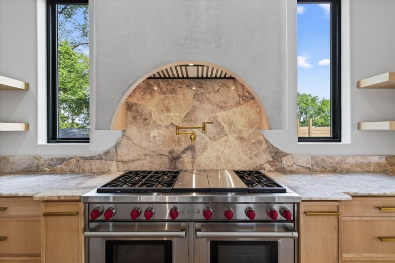 860 Brook Hollow Rd, Nashville, TN 37205