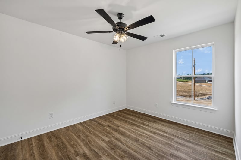 7982 Gideon Rd, Greenbrier, TN 37073