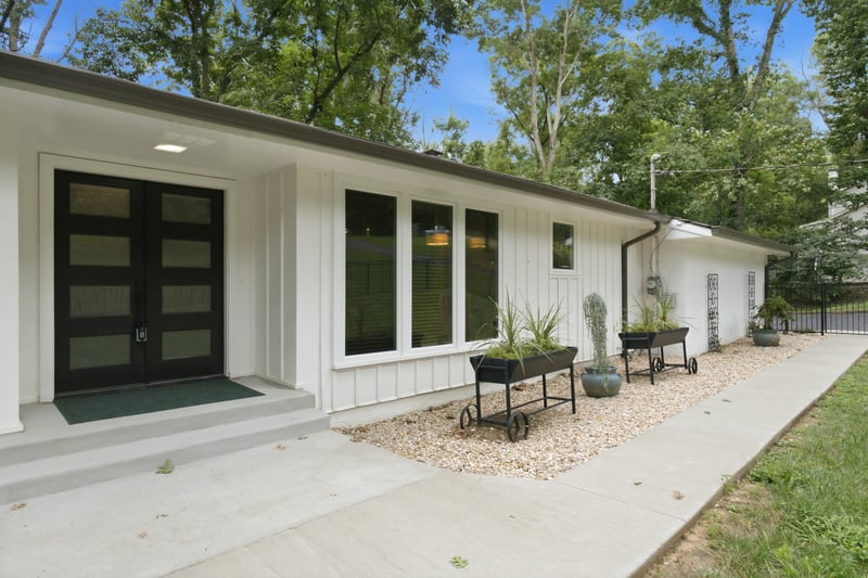 133 Featherstone Dr, Franklin, TN 37069