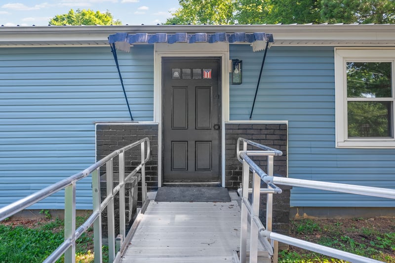 7204 Highway 76 , Adams, TN 37010