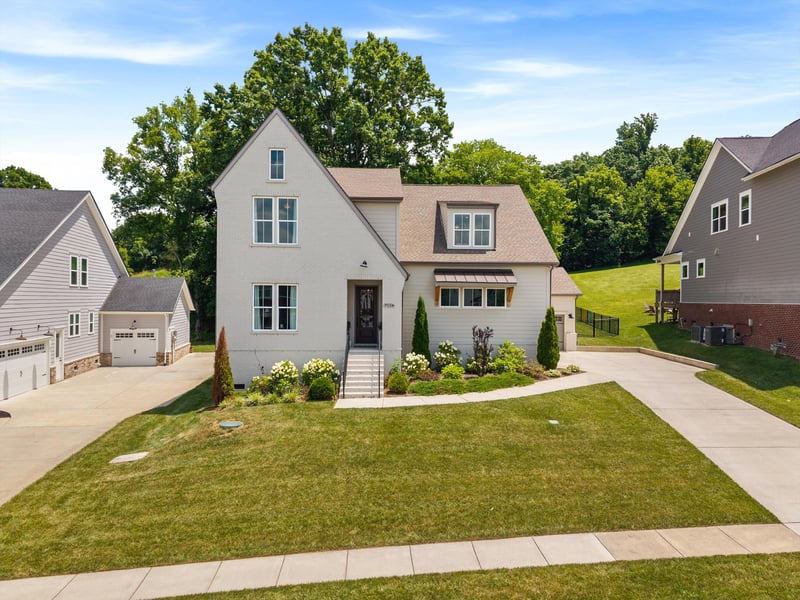 7120 Neills Branch Dr, College Grove, TN 37046