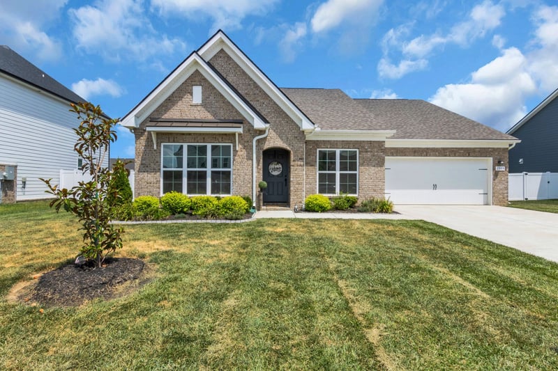 2905 Woodcrest Dr, Murfreesboro, TN 37128