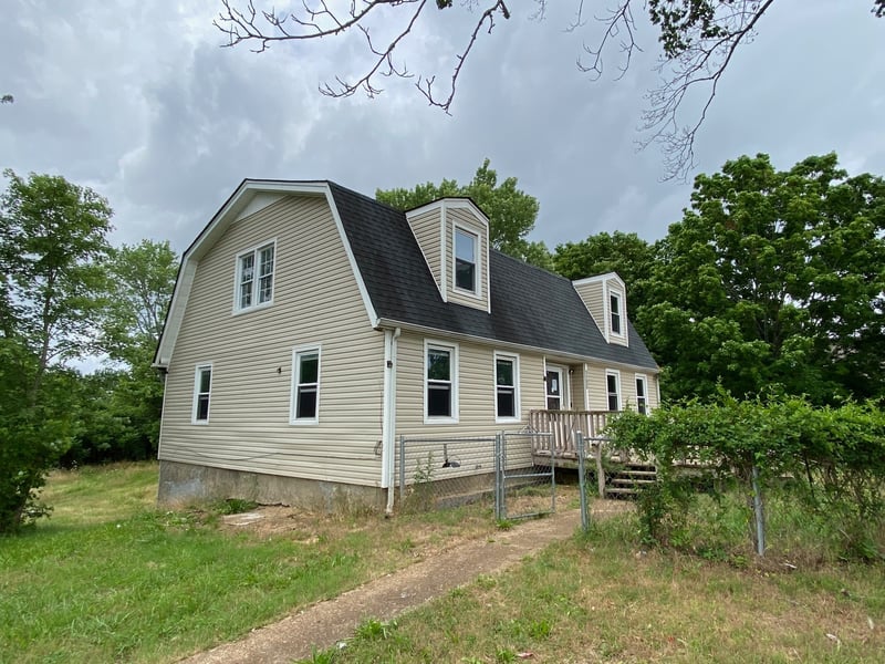 1155 Woodson Rd, Pleasant View, TN 37146
