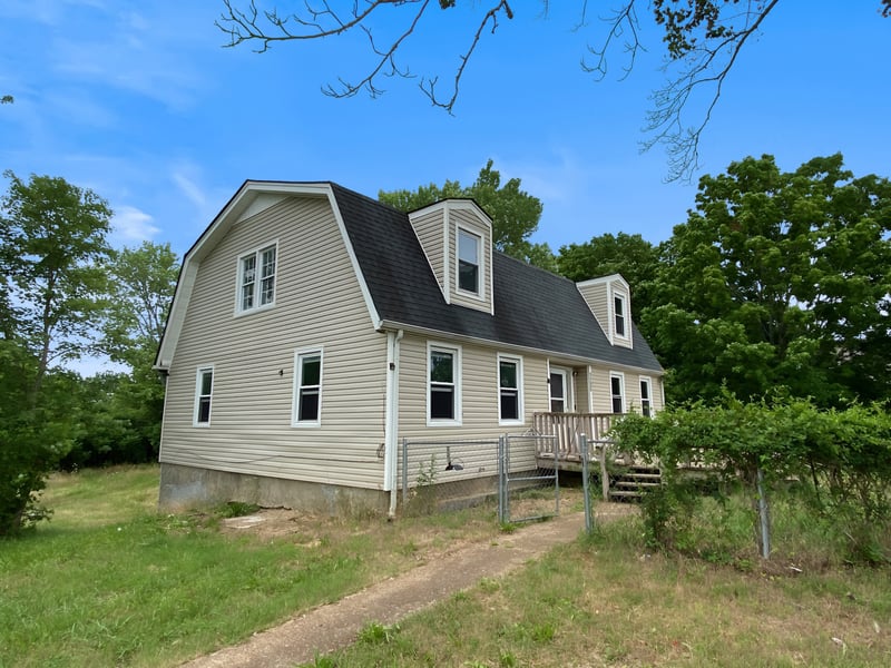 1155 Woodson Rd, Pleasant View, TN 37146