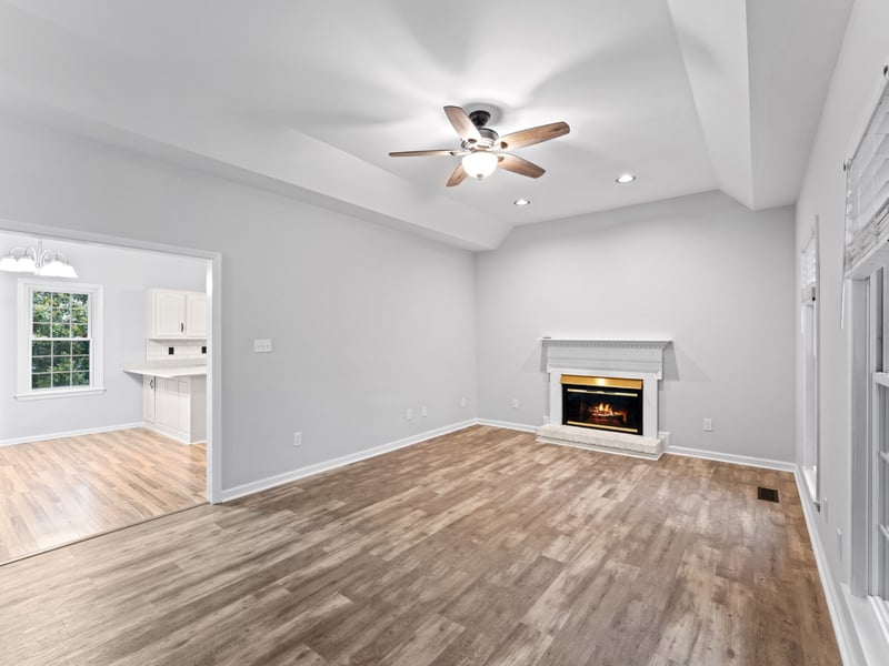 3708 Jay Ln, Spring Hill, TN 37174
