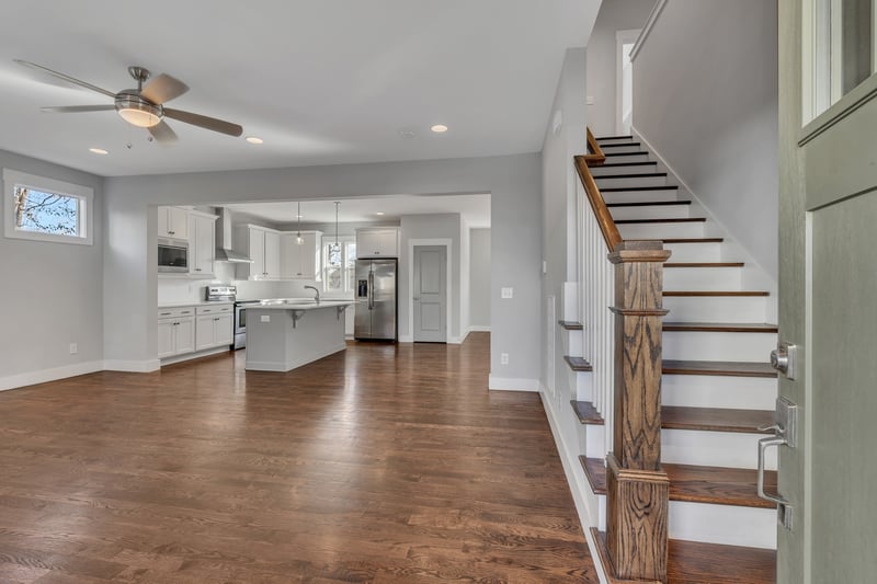 702B Waco Dr, Nashville, TN 37209