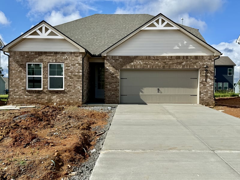 2163 Layla Ln, White House, TN 37188