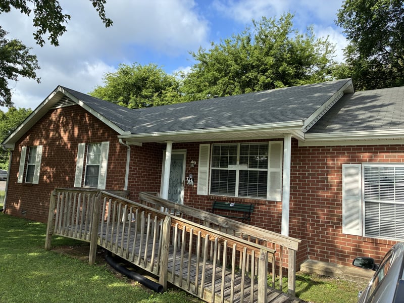 301 Summer Dr, Smyrna, TN 37167