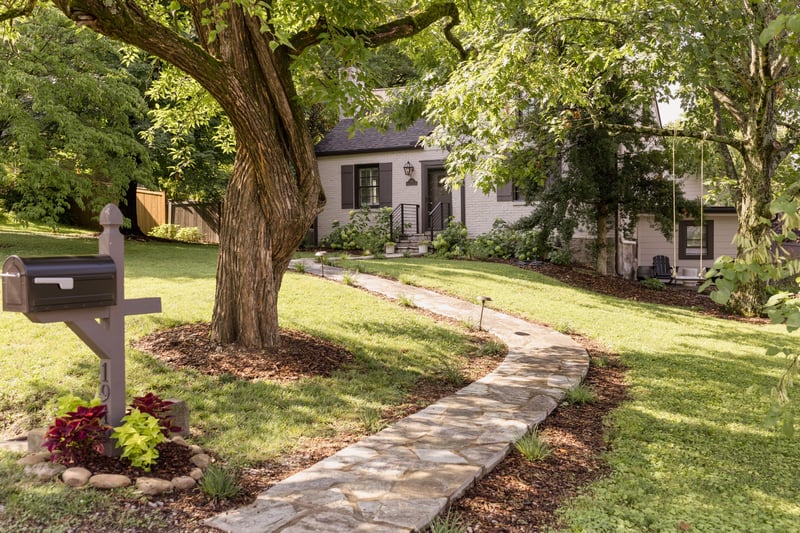 1919 Wildwood Ave, Nashville, TN 37212
