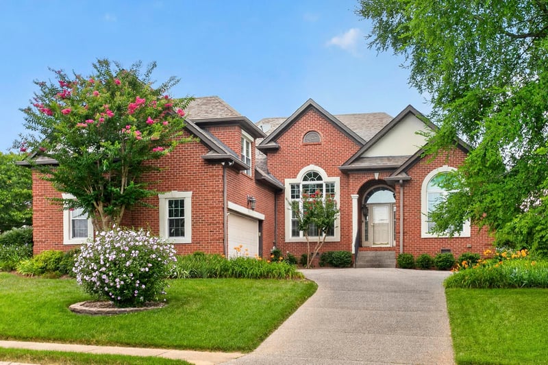 104 Stoneway , Hendersonville, TN 37075
