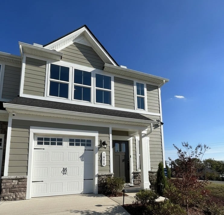 1000 Mountain View Dr, Thompsons Station, TN 37179