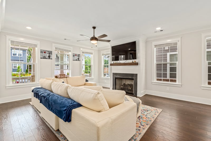2067 Braidwood Ln, Franklin, TN 37064