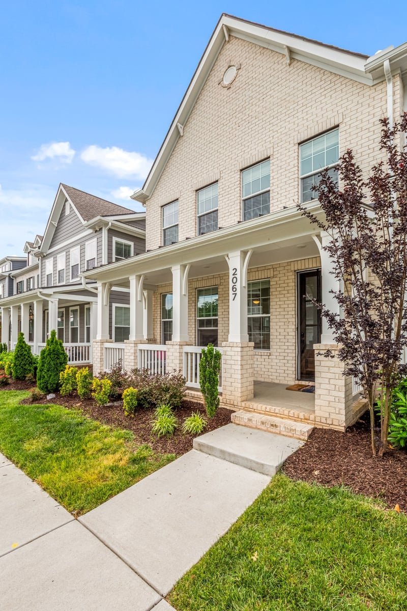 2067 Braidwood Ln, Franklin, TN 37064
