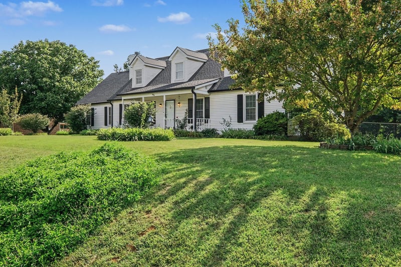 645 Spike Trl, Murfreesboro, TN 37129