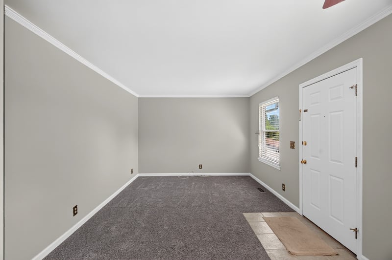 808 Apple Dr, Nashville, TN 37211