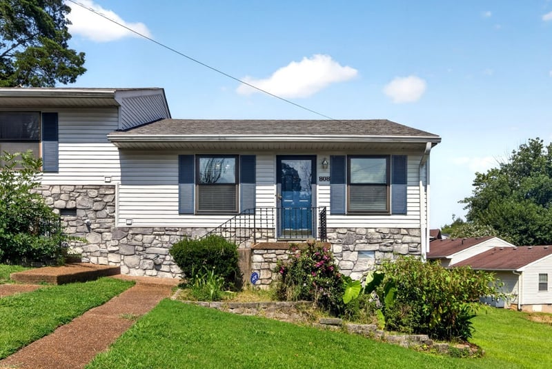 808 Apple Dr, Nashville, TN 37211
