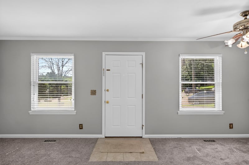 808 Apple Dr, Nashville, TN 37211