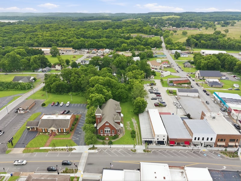 126 N Main St, Mount Pleasant, TN 38474