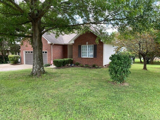 1216 Kristopher Dr, Lebanon, TN 37087