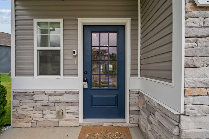 325 Geneva Ln, Columbia, TN 38401