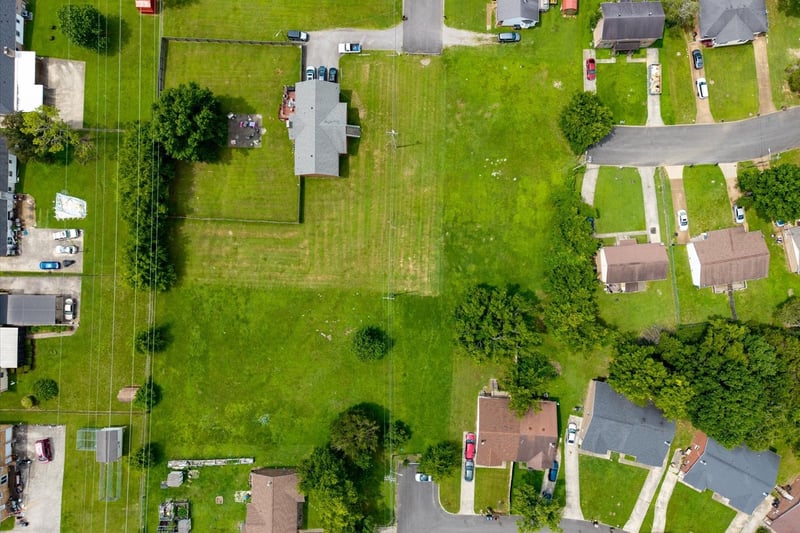 Garrison Dr, Nashville, TN 37207