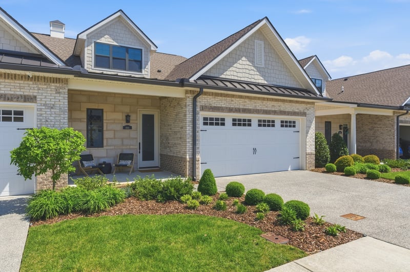 1024 Club View Dr #B301, Gallatin, TN 37066