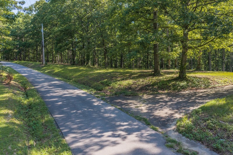 175 Taylor Rd, Dickson, TN 37055