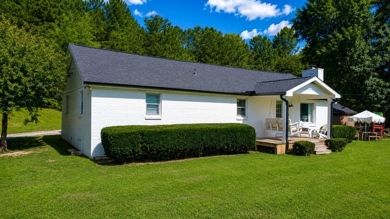 425 E Piney Rd, Dickson, TN 37055