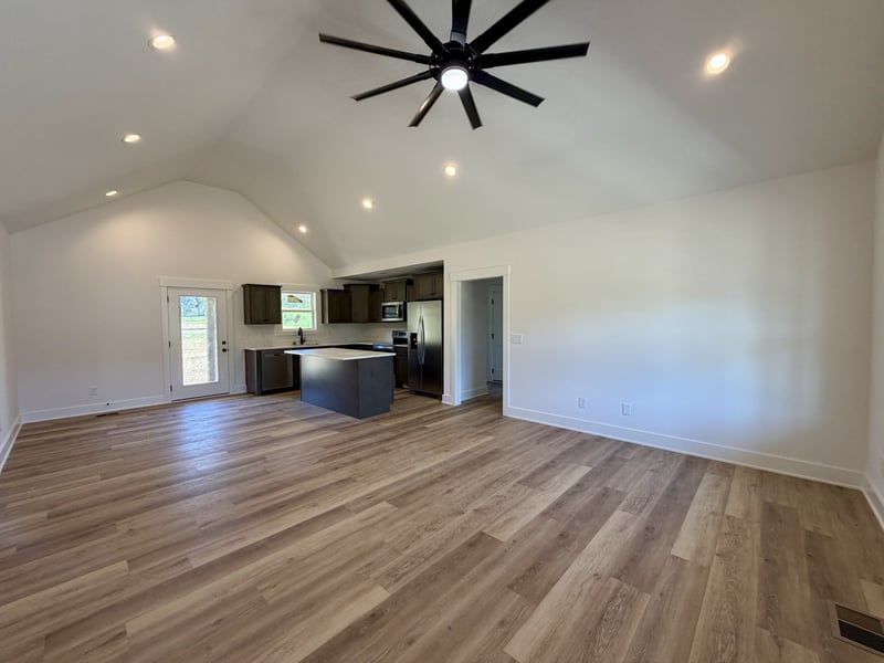 1305 Vickie Ln, Portland, TN 37148