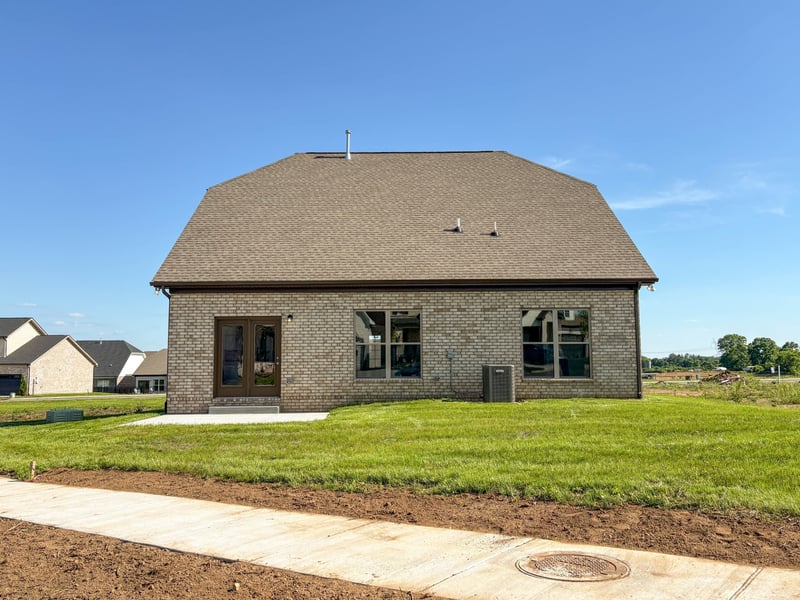 106 Turf Way St, Gallatin, TN 37066