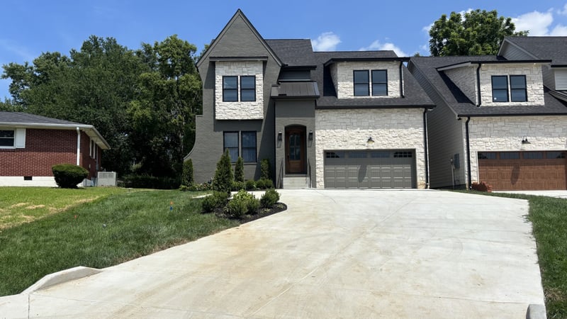 2814 Harriette Ct, Nashville, TN 37206