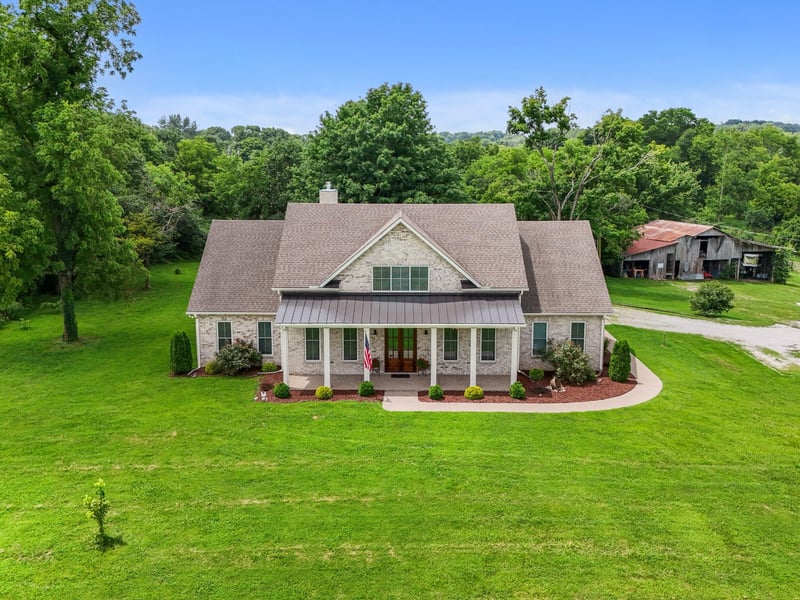 840 Cranford Hollow Rd, Columbia, TN 38401