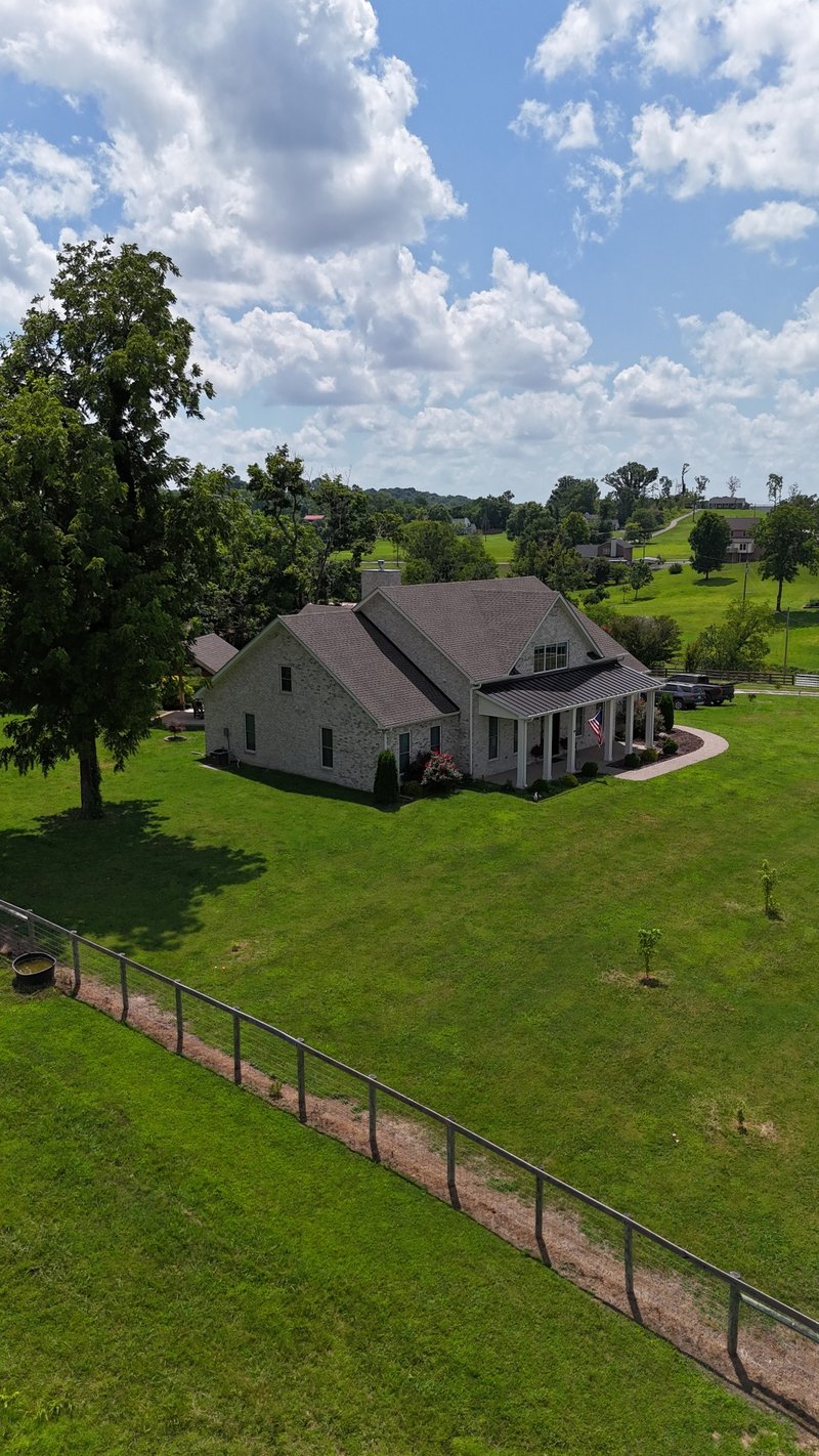 840 Cranford Hollow Rd, Columbia, TN 38401