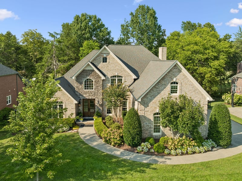 218 Gardenridge Dr, Franklin, TN 37069