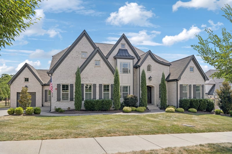 238 Bishops Gate Dr, Franklin, TN 37064