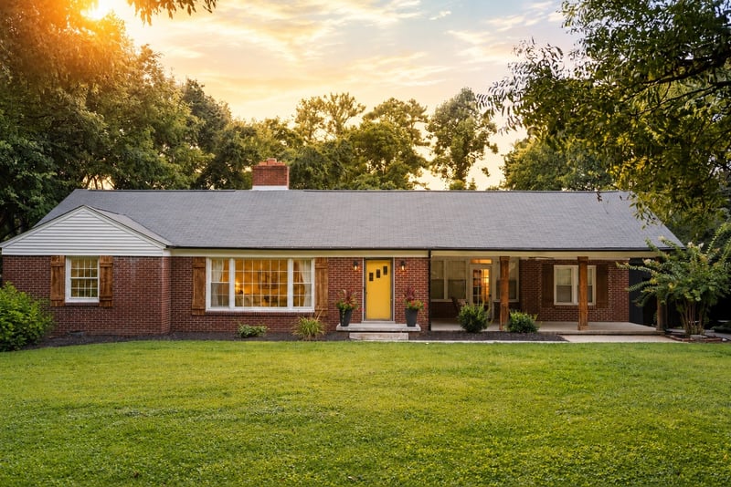 303 N Laurel Cir, Columbia, TN 38401