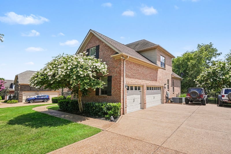 4037 Miles Johnson Pkwy, Spring Hill, TN 37174
