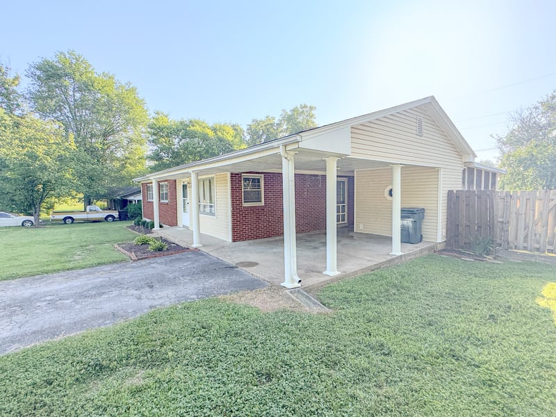 1113 Langwood Dr, Gallatin, TN 37066