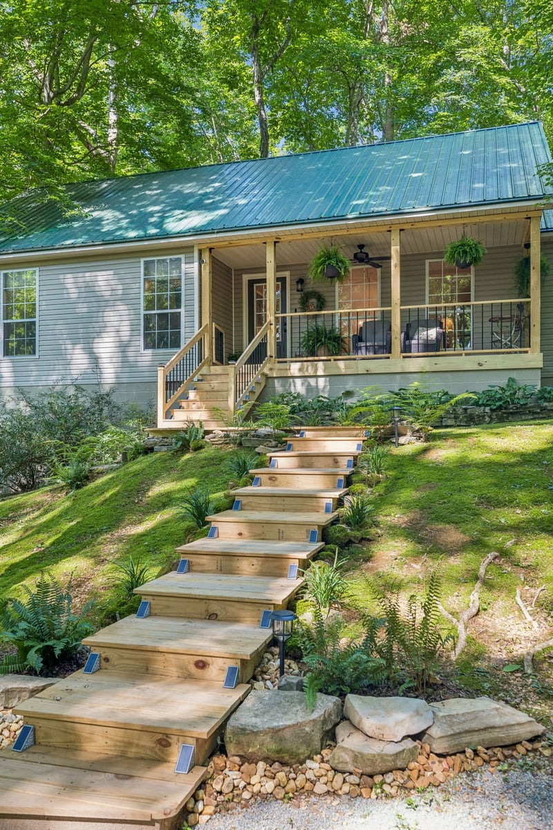 4574 Hampshire Pike, Hampshire, TN 38461