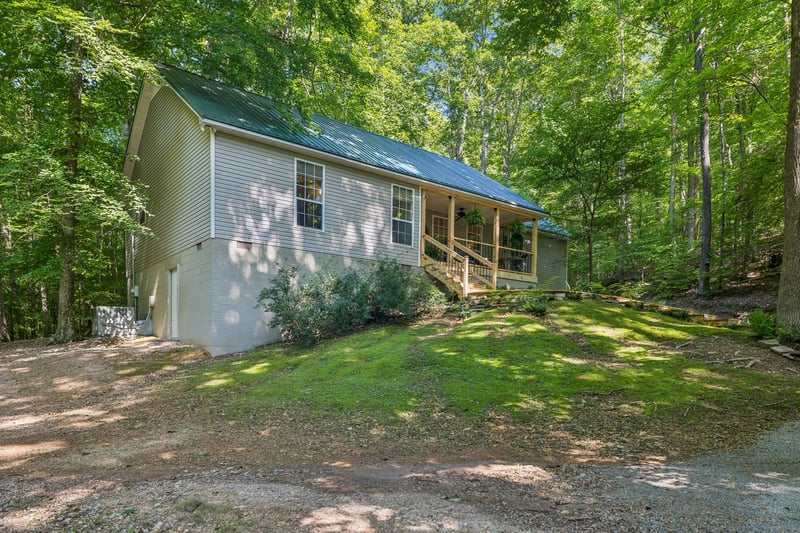 4574 Hampshire Pike, Hampshire, TN 38461