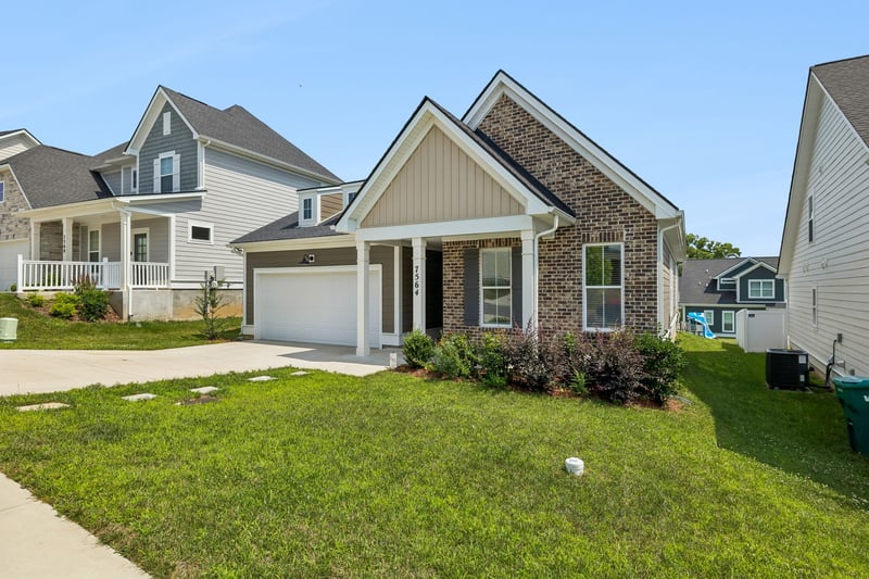 7564 Maggie Dr, Antioch, TN 37013