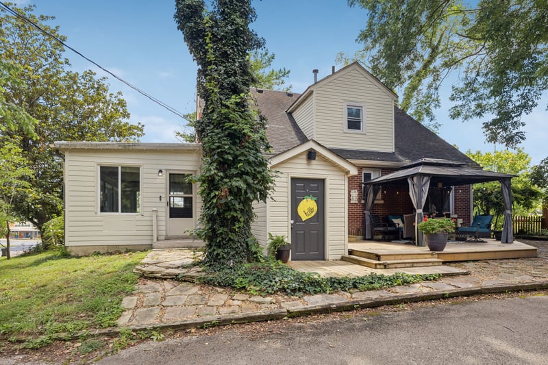 1308 Hampshire Pike, Columbia, TN 38401