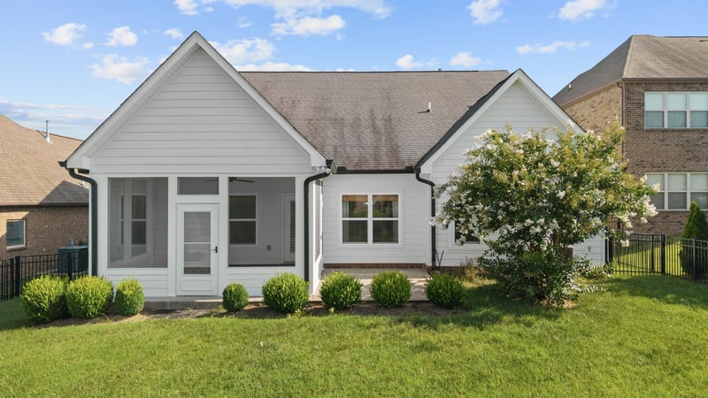 149 Grindstone Dr, Gallatin, TN 37066
