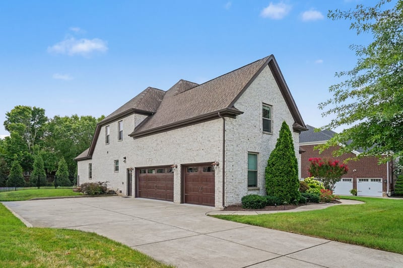 1929 Fairhaven Ln, Murfreesboro, TN 37128