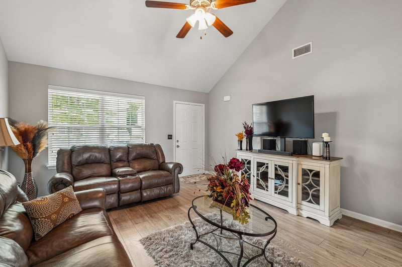 3546 Nightshade Dr, Murfreesboro, TN 37128