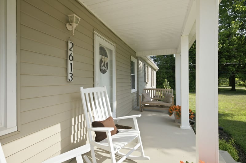 2613 Country Haven Dr, Thompsons Station, TN 37179
