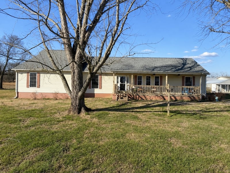 394 Pruett Rd, Dickson, TN 37055
