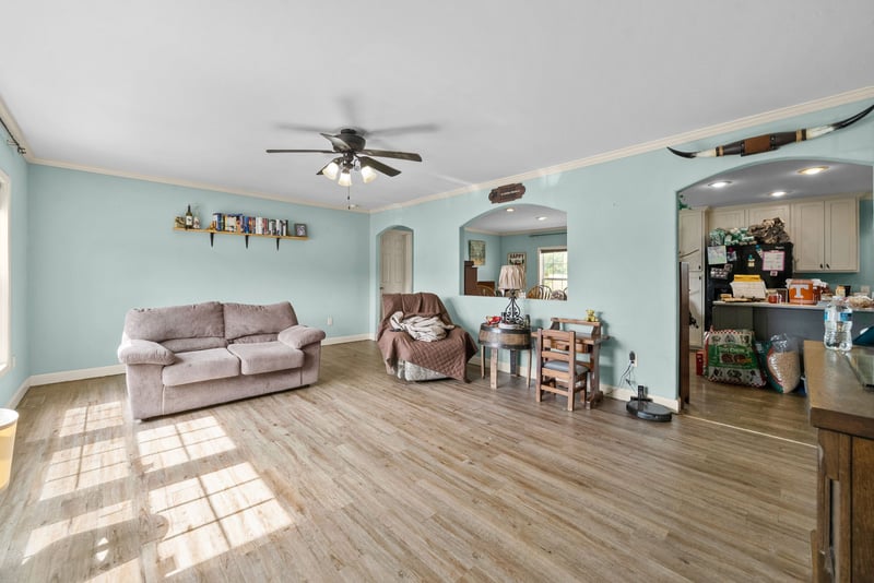 390 Pruett Rd, Dickson, TN 37055